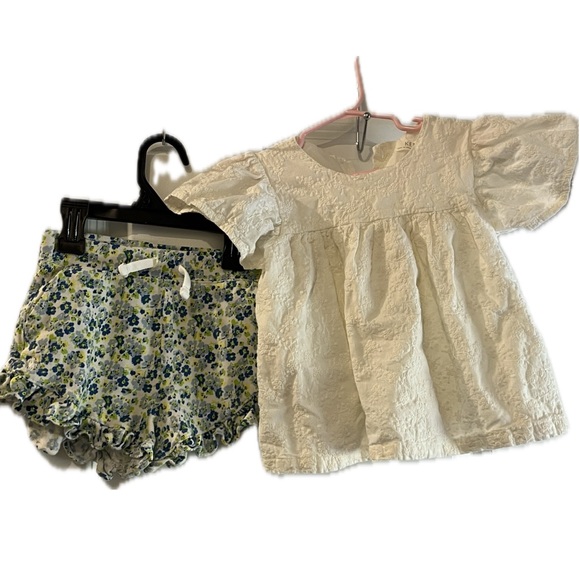 Polo Ralph Lauren Other - Bundle 2 pc outfit Polo Ralph Lauren White Floral Ruffle Shorts & Kendi shirt